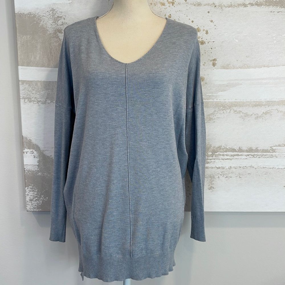 Super Soft Long Sleeved V-Neck Sweater (baby blue)